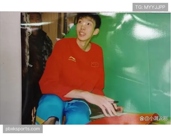 周琦打完比赛第一件事儿居然是给家里买了啥,不像篮球运动员啊这生活? 周琦打完比赛第一件事儿居然是给家里买了啥,不像篮球运动员啊这生活?