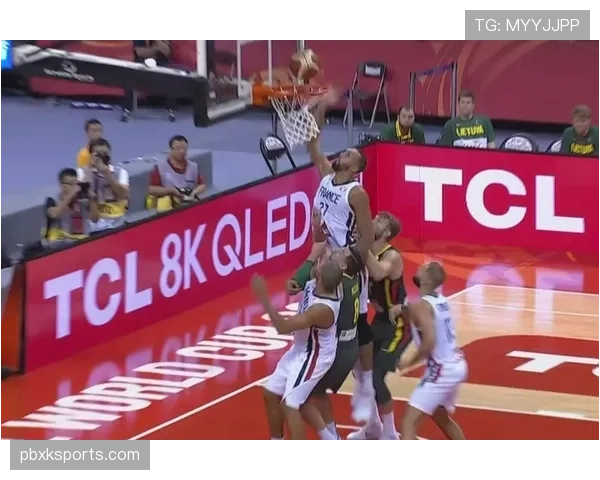干扰球在国际规则与NBA规则中的判定差异解析 干扰球在国际规则与NBA规则中的判定差异解析